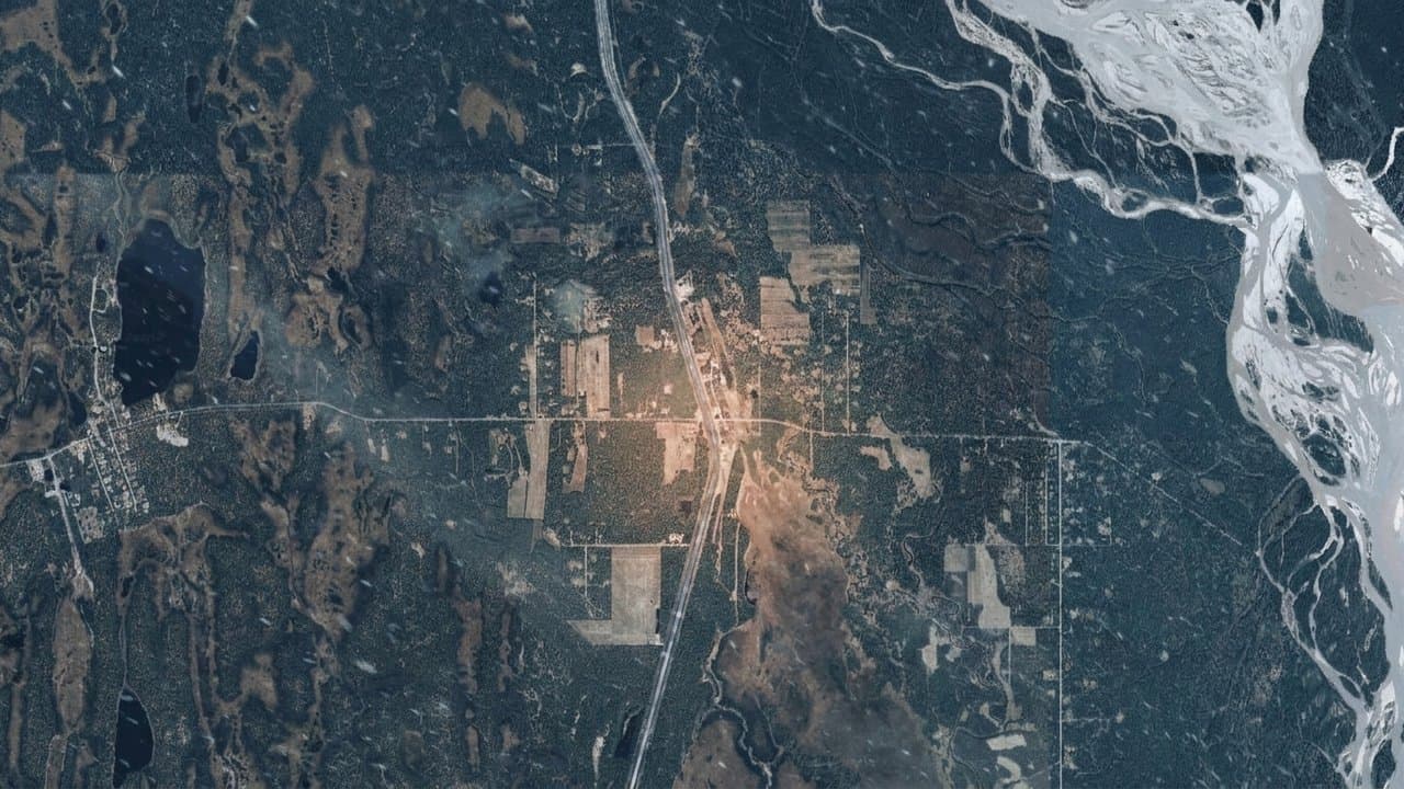 Cover image for article: Crash investigation closes Parks Highway both directions near Mile 115