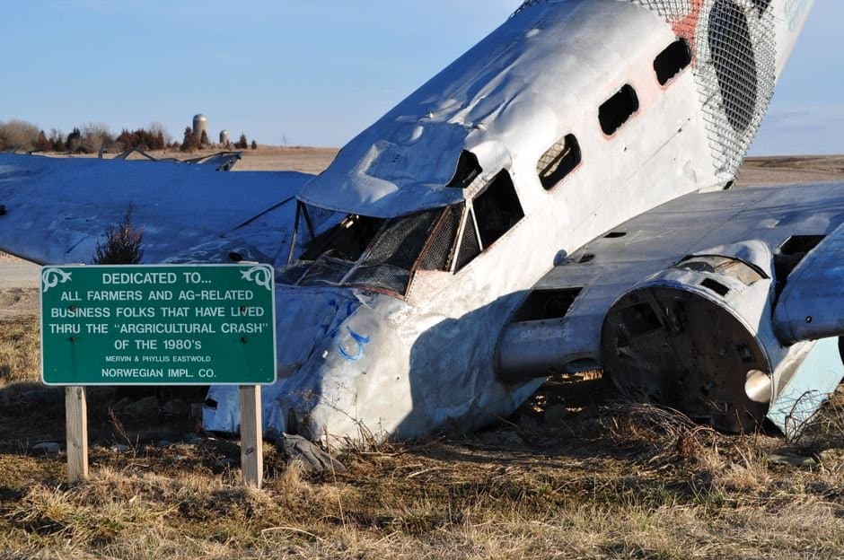 Cover image for article: Two killed in Piper PA-18-150 crash in Northway, NTSB says