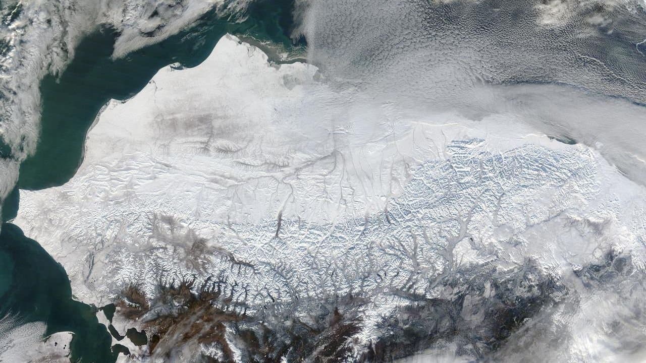 Cover image for article: State moves to expand lease for Alyeschem's North Slope methanol and diesel plant