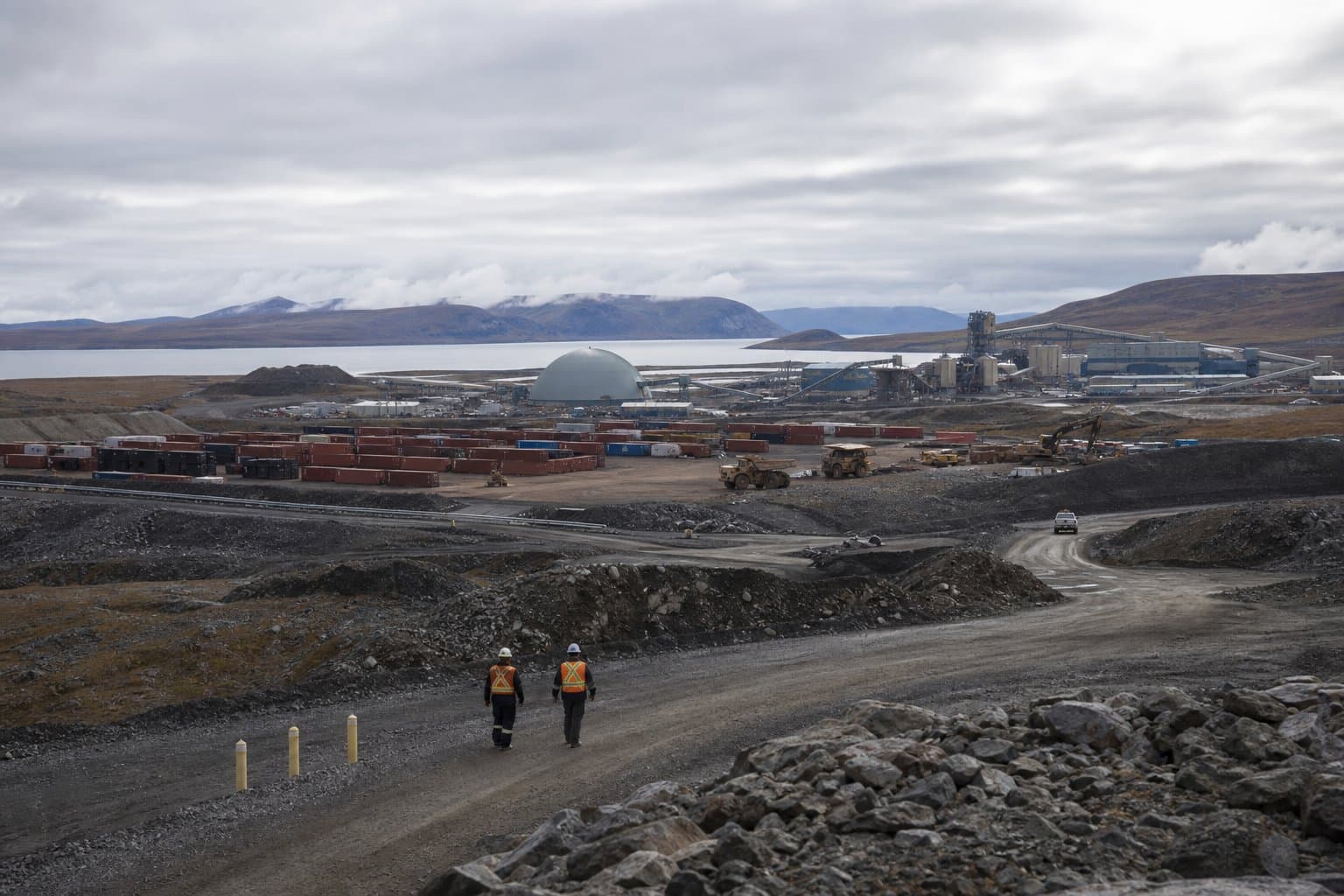 Cover image for article: Red Dog owner Teck awaits final approval before Anglo Teck merger closes