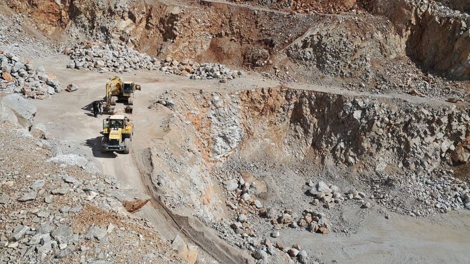 Cover image for article: Kinross cuts gold forecast over Chile and Nevada mines; its Alaska operation's output is also down this year