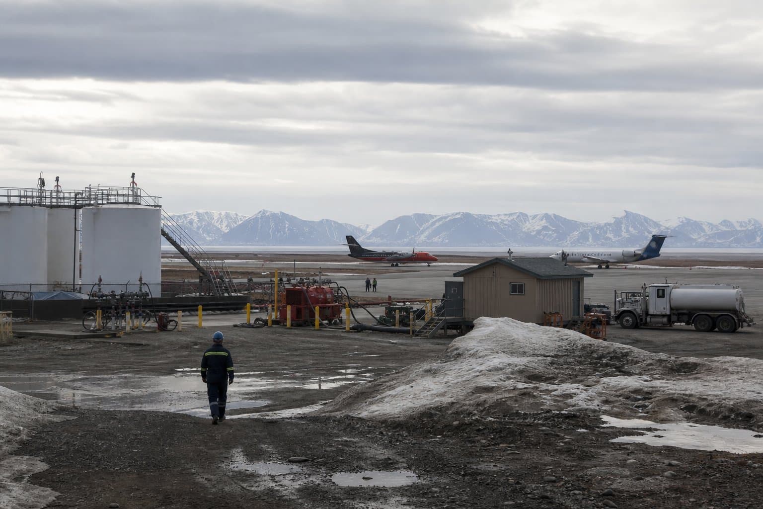 Cover image for article: DOT&PF proposes lease extension for Eskimos, Inc. at Utqiaġvik airport