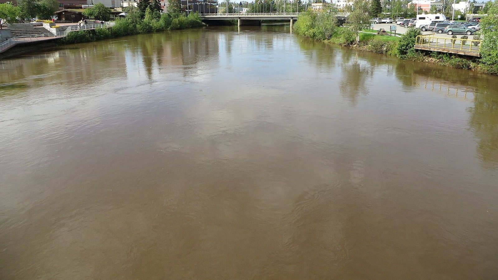 Cover image for article: Fairbanks Assembly rezones Chena River lots for RV park, picking developer's setback