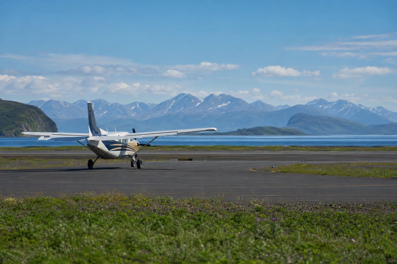 Cover image for article: FAA finalizes change to GPS air route near Kodiak, effective in October