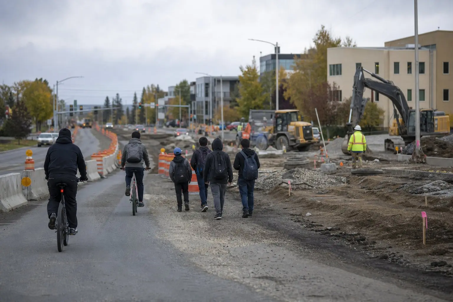Cover image for article: South University Avenue main entrance closed through Sept. 14 for bike path work