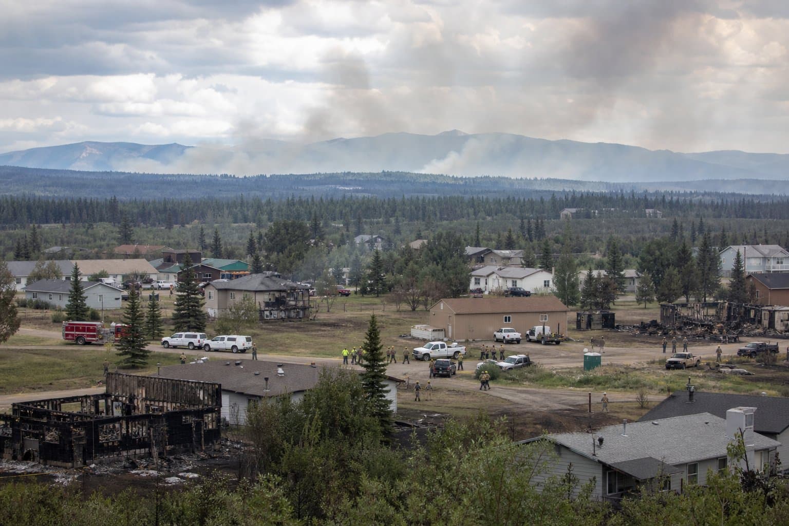 Cover image for article: About 20 homes damaged as Mukluk Fire burns 5,533 acres near Tok