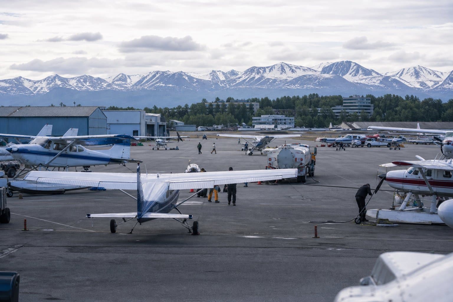 Cover image for article: A 50-year airport lease, and the federal funding line behind it