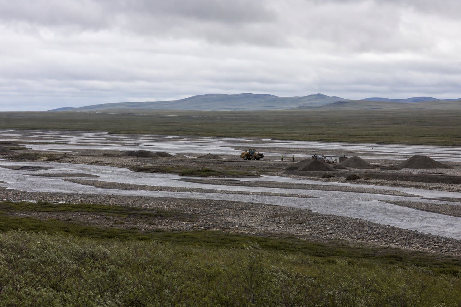 Cover image for article: Alyeska seeks 75,000 cubic yards of gravel from North Slope river floodplain; comment deadline is July 26