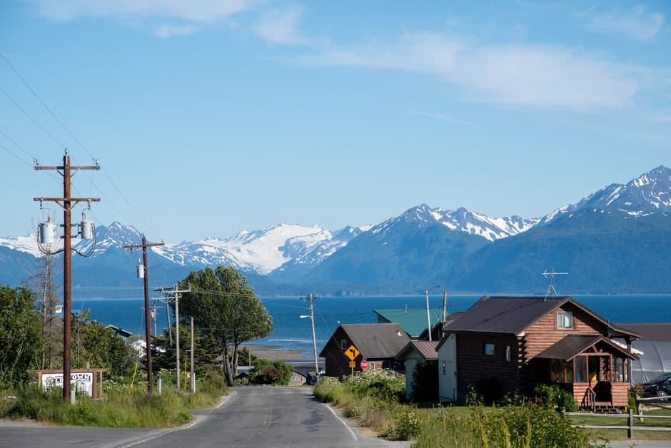 Cover image for article: Troopers investigate death of Homer woman, 37, who collapsed in Anchor Point