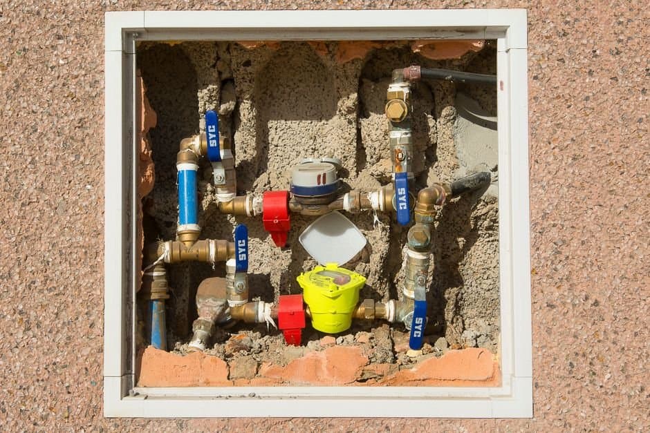 Cover image for article: Kodiak council takes up $5.6 million in state loans for Aleutian Homes pipes