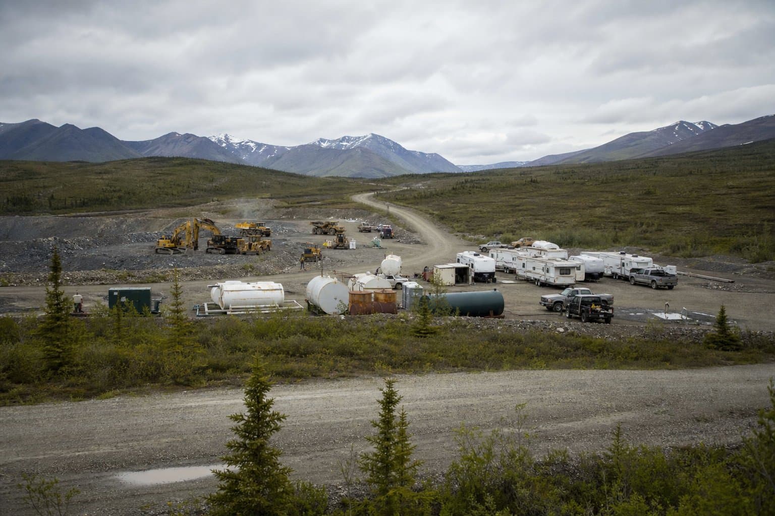 Cover image for article: A road crew wants to camp in a gravel pit while it fixes the Elliott Highway