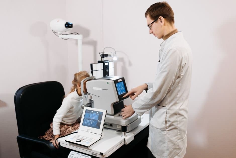Cover image for article: Alaska optometry board proposes letting unlicensed staff do routine eye work