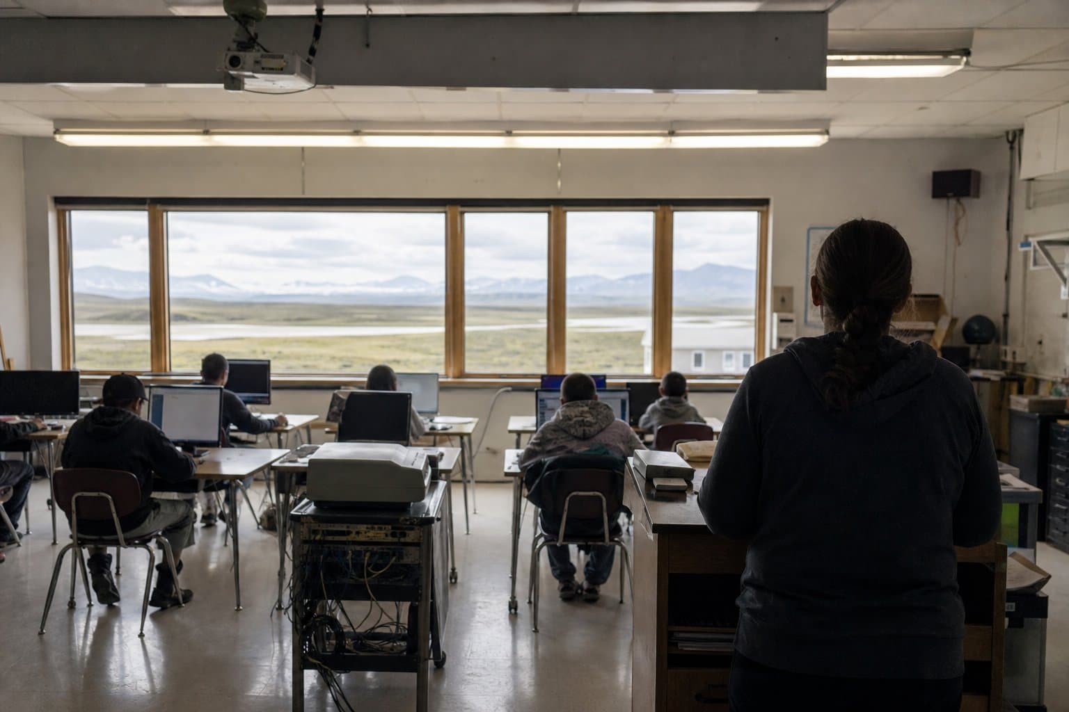 Cover image for article: Alaska school boards to FCC: don't make us choose internet over teachers