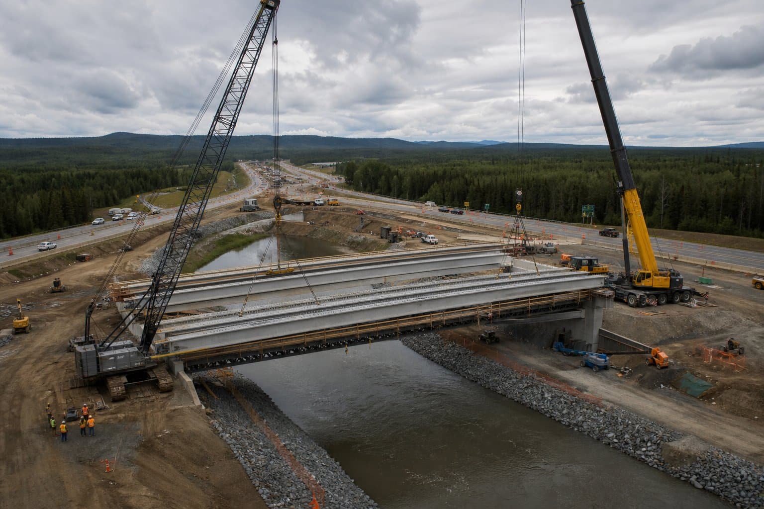 Cover image for article: The new Richardson Highway bridge takes shape at Mile 346