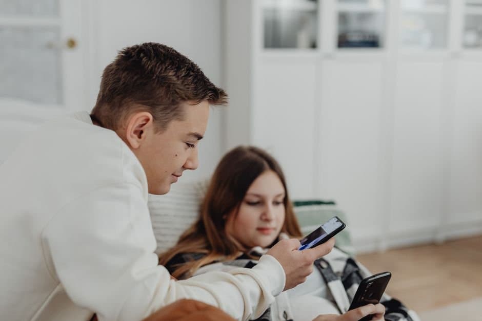 Cover image for article: Meta settlement would cap Alaska teens at two hours a day on Instagram and Facebook