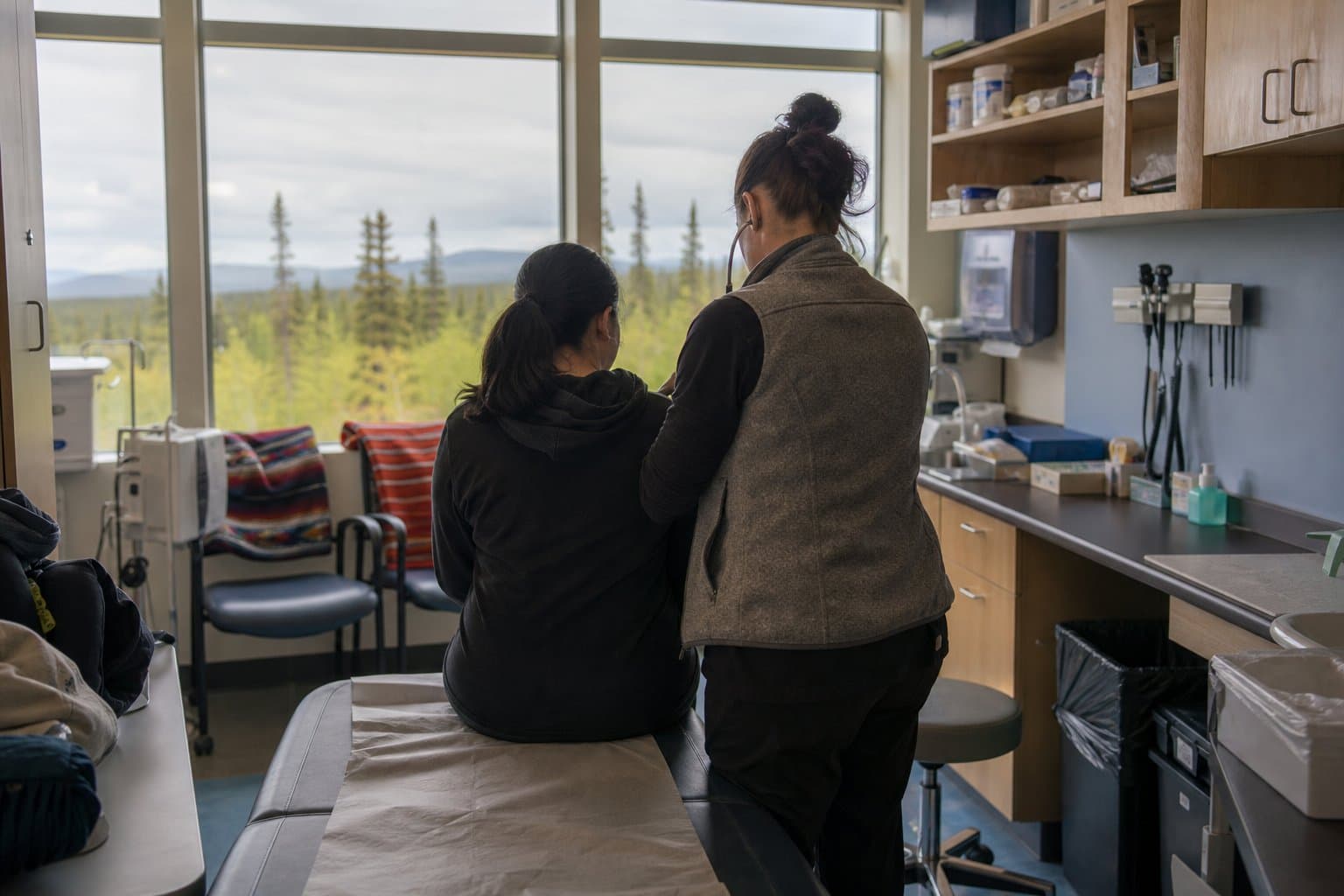 Cover image for article: Murkowski bill targets Alaska's rural health shortage with immigrant credential grants