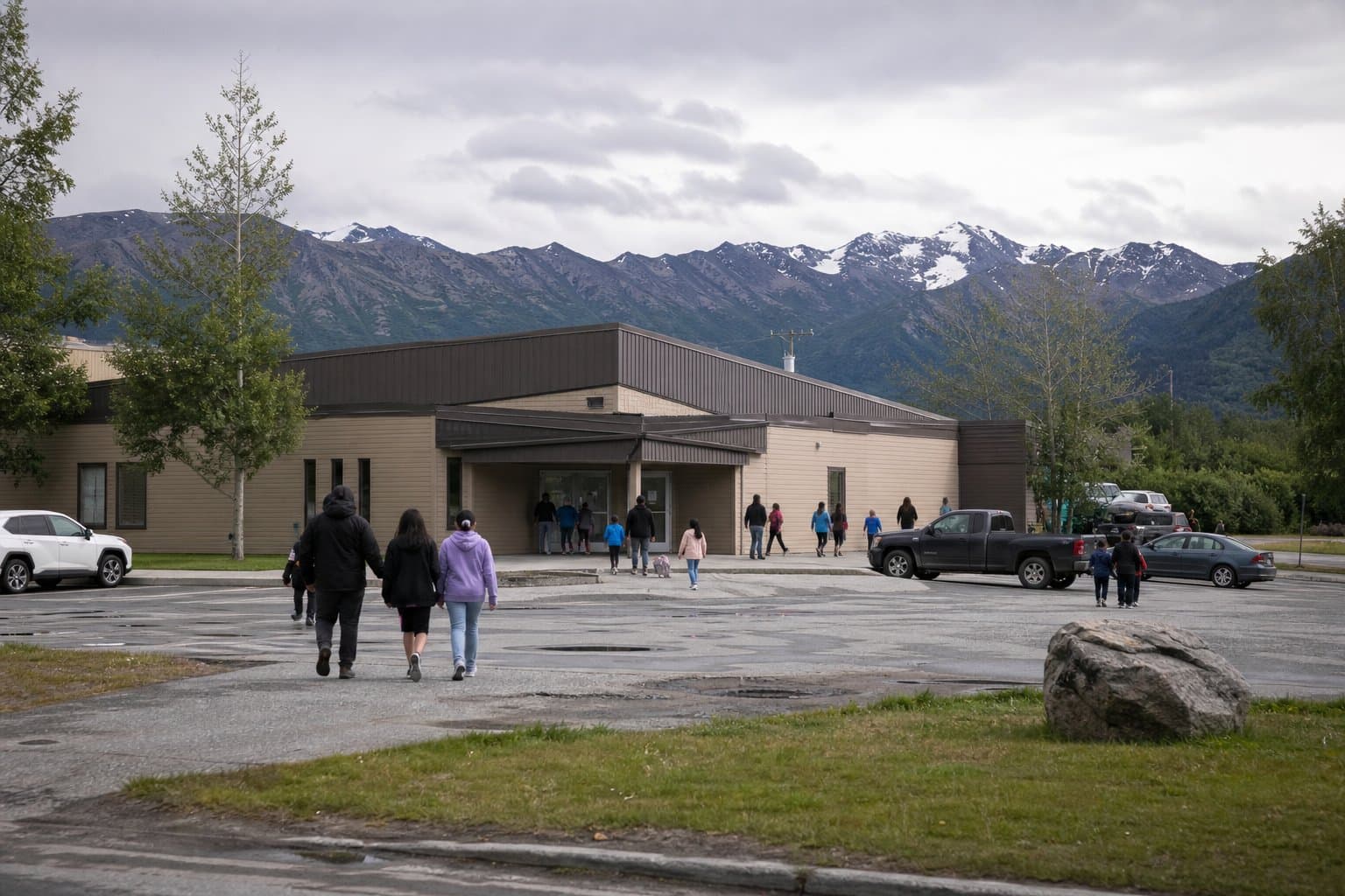 Cover image for article: MEA opens lease search for former Boys & Girls Club site in Eagle River