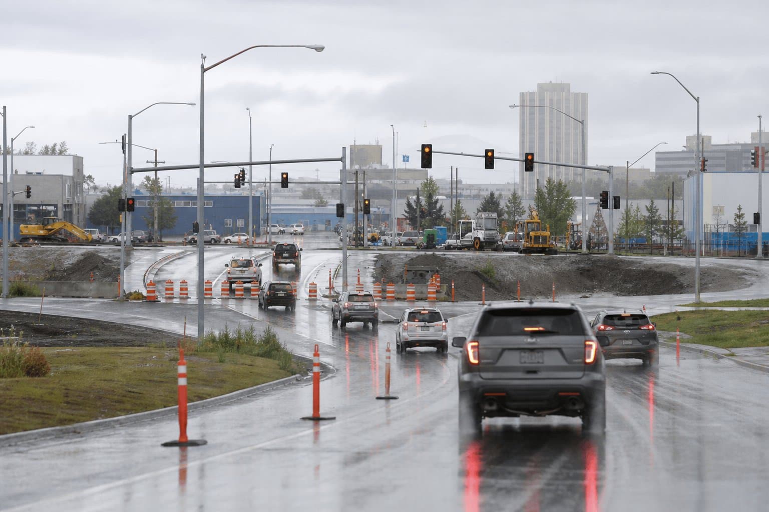 Cover image for article: New Seward Hwy ramp to Homer Dr closed Monday for guardrail repairs