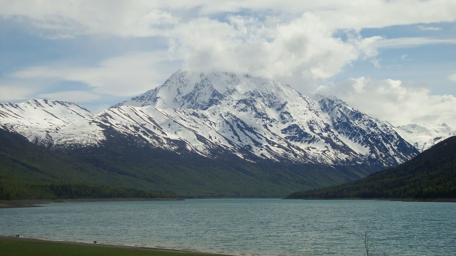 Cover image for article: Anchorage weighs Eklutna water deals after utilities decline to back its bid for a vote