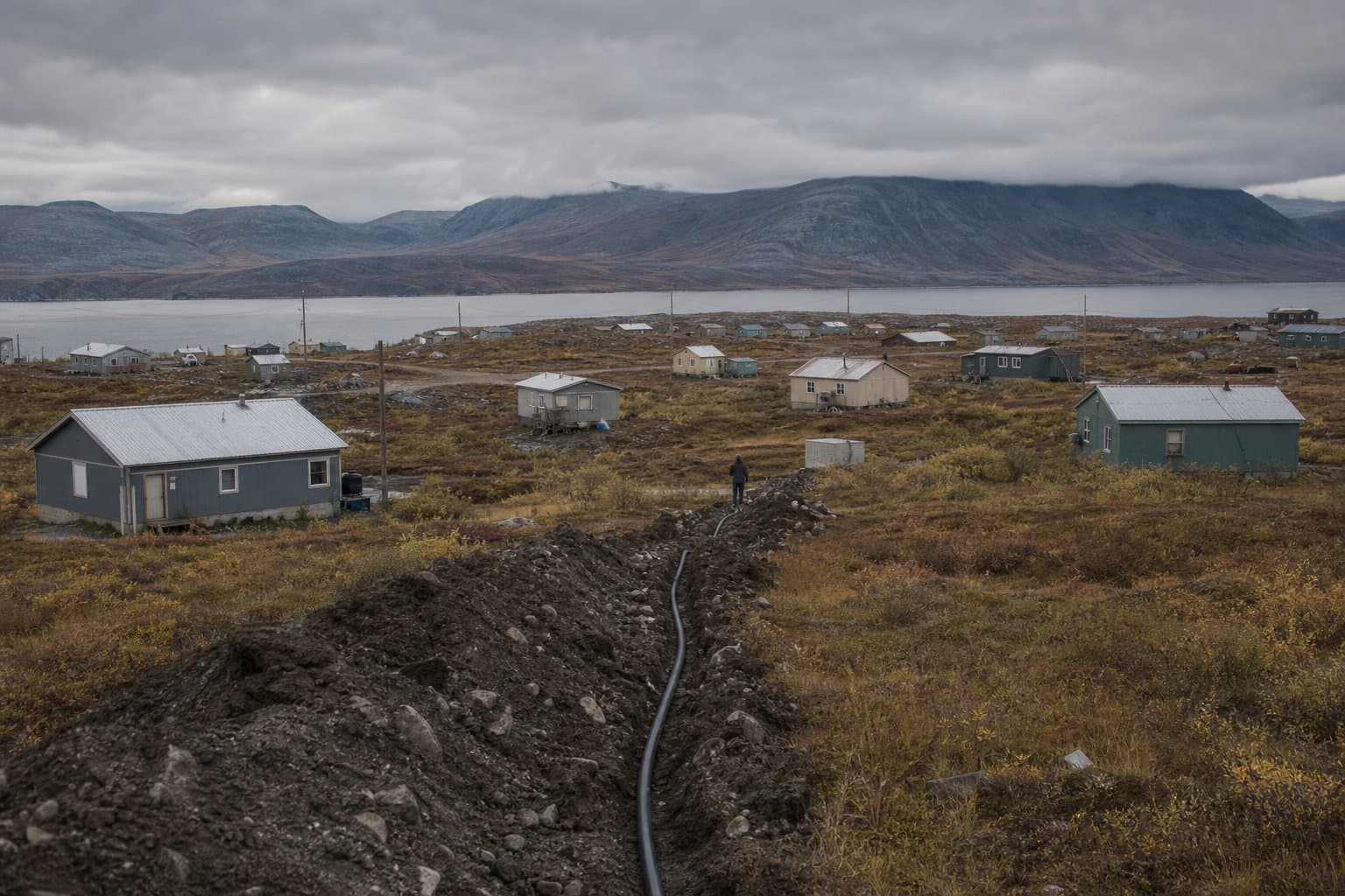 Cover image for article: Federal rules leave some village homes out of water projects