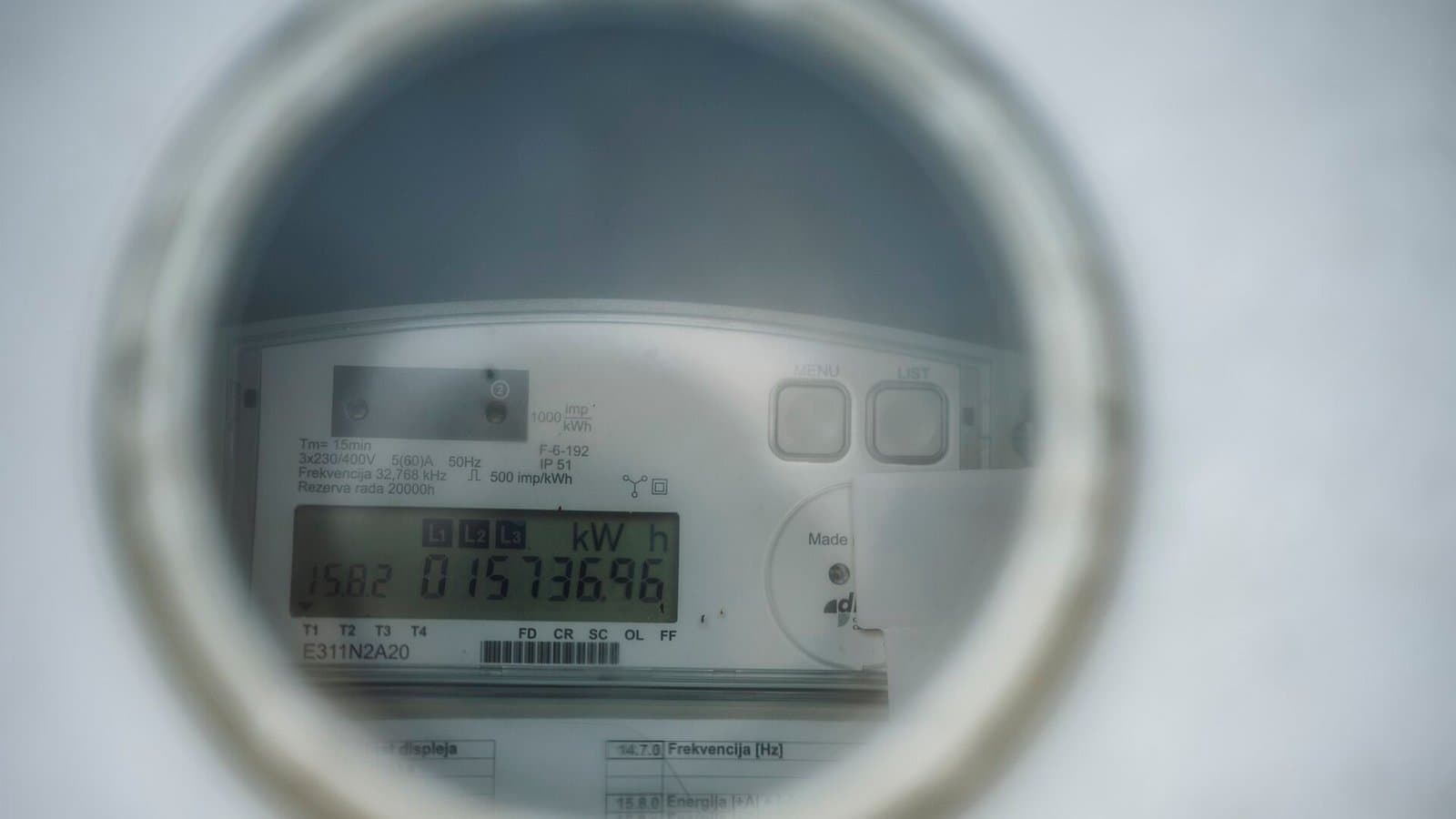Cover image for article: Sitka's residential electric rate drops more than a third for the winter