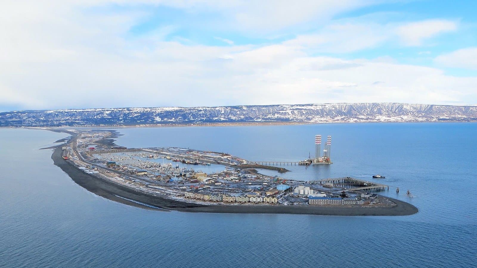 Cover image for article: Homer port staff say any new Pier One Theatre lease on the Spit should be its last