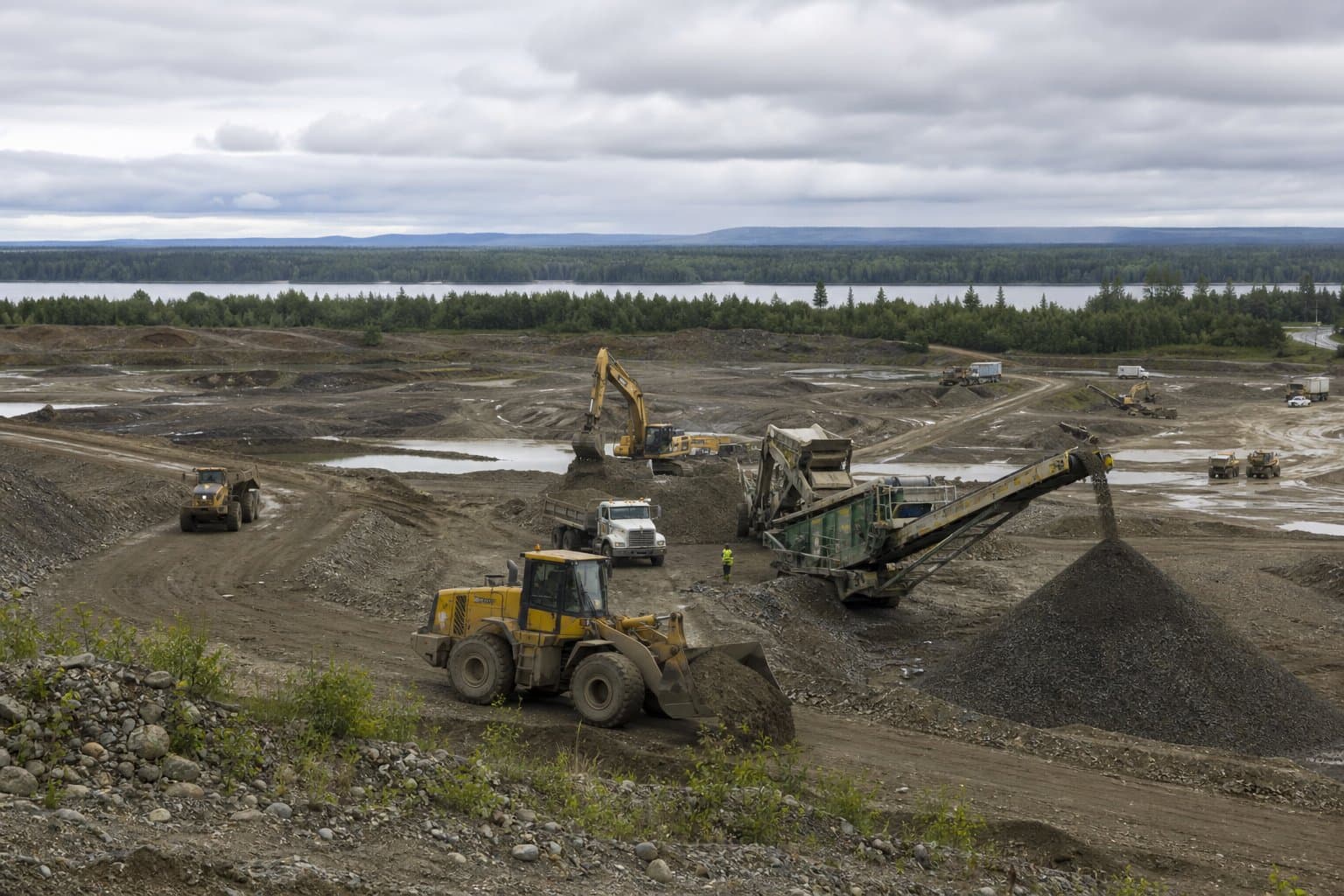 Cover image for article: Fairbanks gravel pit permit goes before planning commission with staff approval recommendation