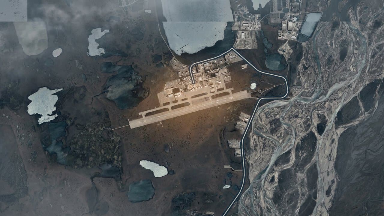 Cover image for article: State proposes 50-year Deadhorse Airport lease for oilfield camp and shop