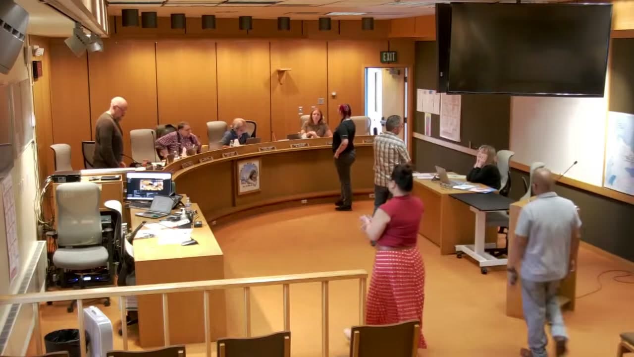 Cover image for article: Resident accuses Kodiak Island Borough Assembly of illegal poll on remote-meeting rules