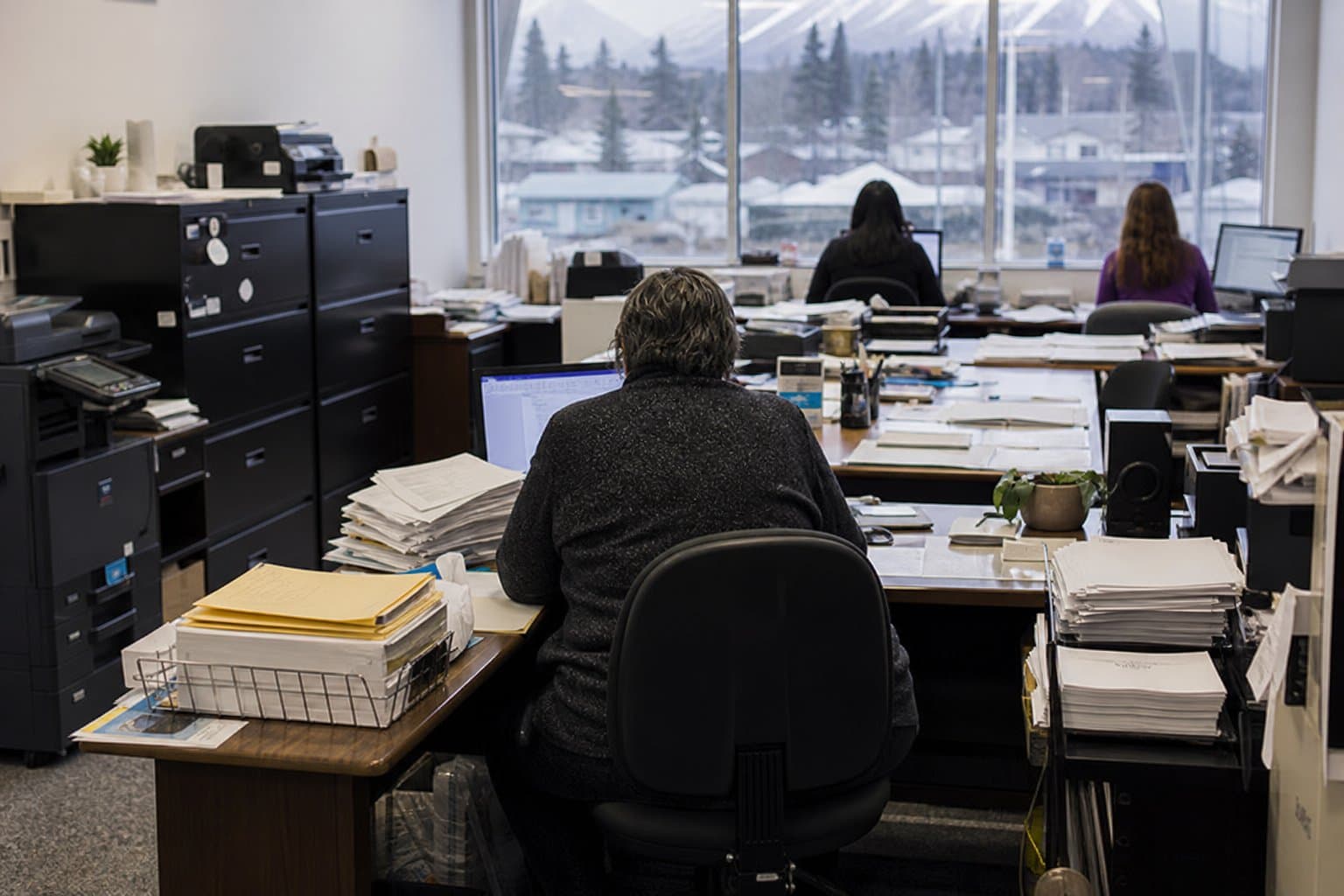 Cover image for article: Alaska's October election is already in motion