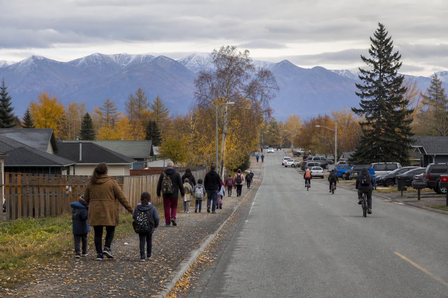 Cover image for article: South Anchorage council asks state and city for interim school-route safety projects