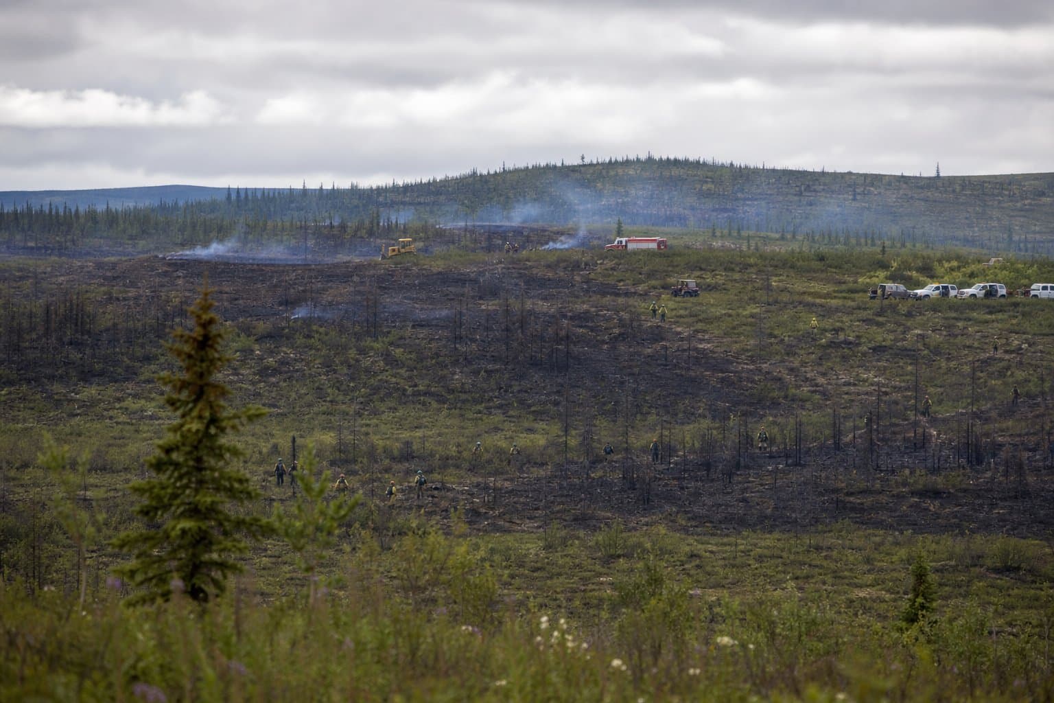 Cover image for article: Big Fire near Ruby reaches 85% containment; crews out by Saturday