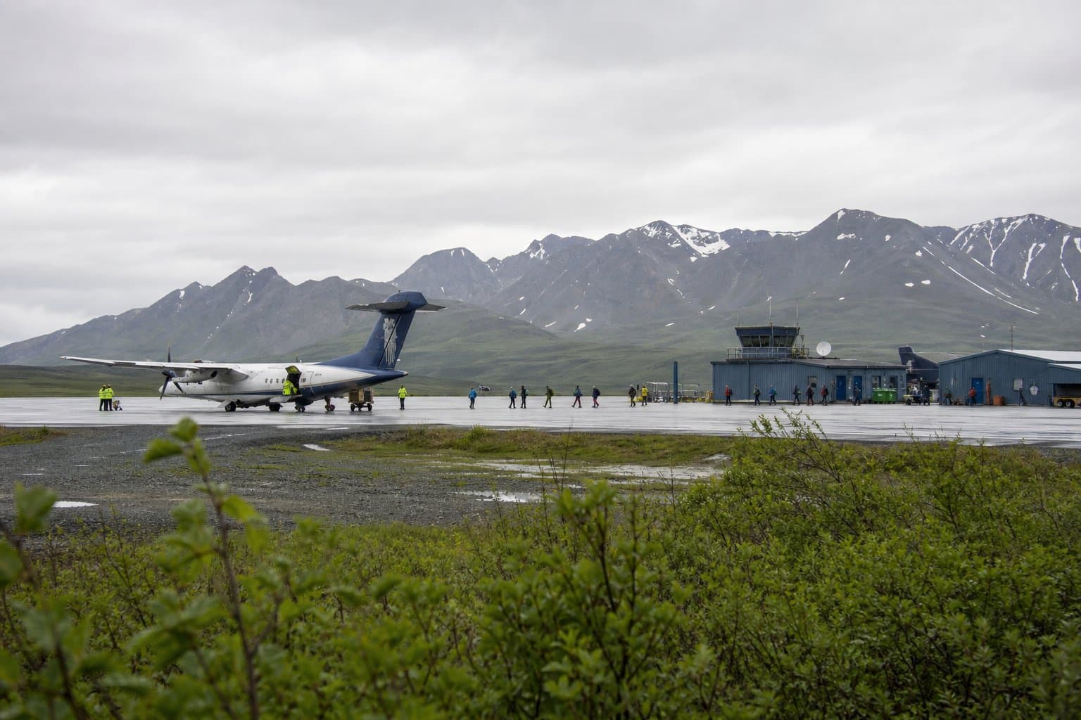 Cover image for article: The feds are tightening subsidies for flights to small towns, but Alaska is exempt by name