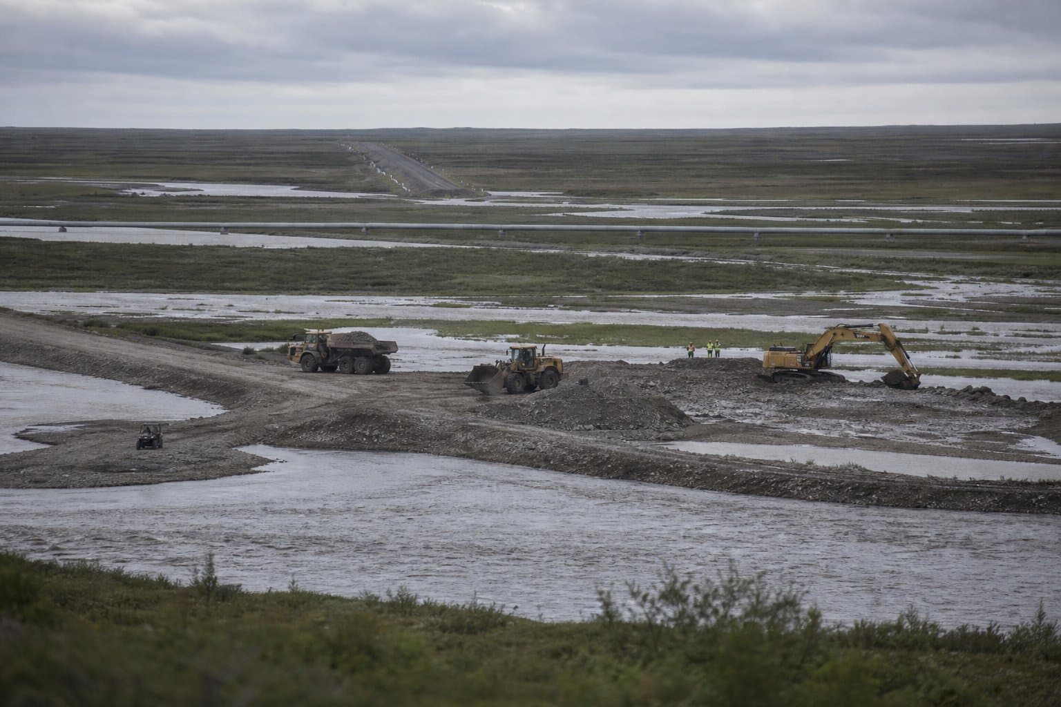 Cover image for article: A gravel permit for the pipeline, and a question about what Alyeska pays