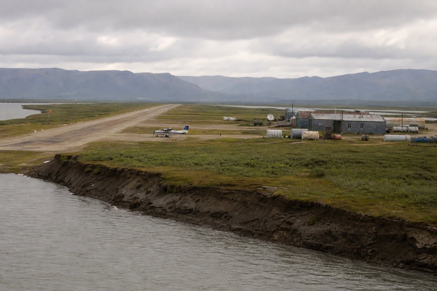 Cover image for article: Noatak airport relocation goes to bid at up to $90M