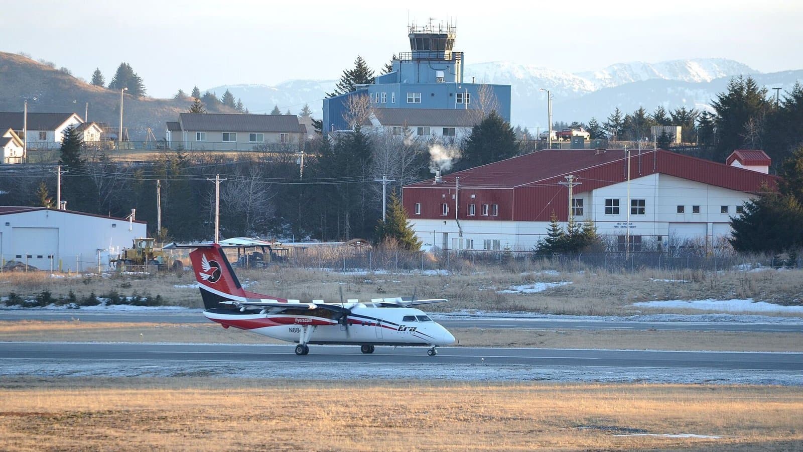 Cover image for article: Non-aviation rent at Kodiak Airport starts at twice recent aviation rates