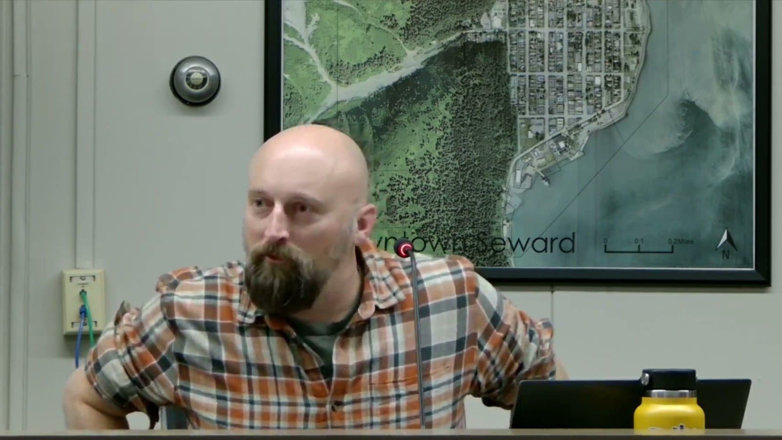 Cover image for article: Consultant puts a possible Seward tourism impact study at $30,000 to $40,000