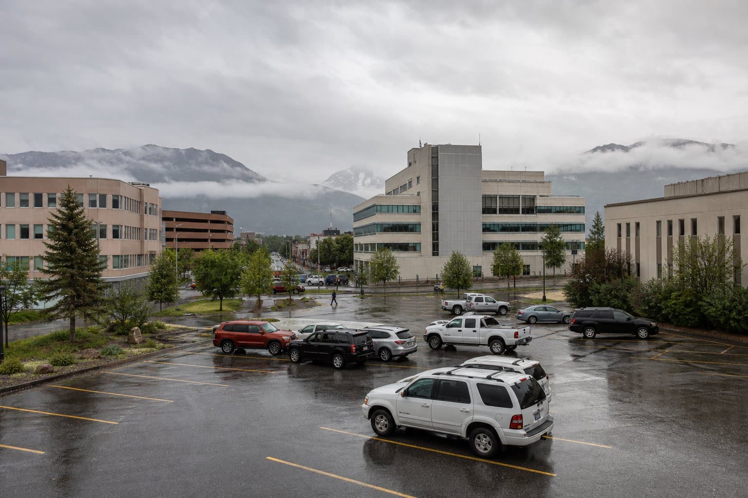 Cover image for article: Anchorage Assembly to vote Aug. 4 on $200,000 no-build easement at City Hall lot