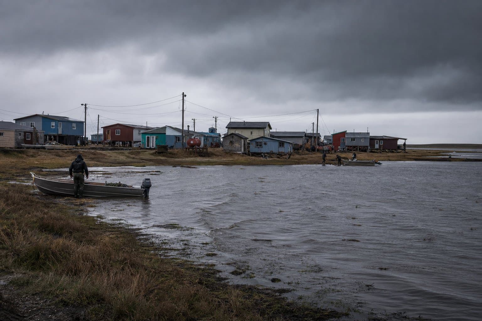 Cover image for article: Kuskokwim Delta water to rise 1 to 2 feet over high tide overnight, Kwigillingok at higher risk