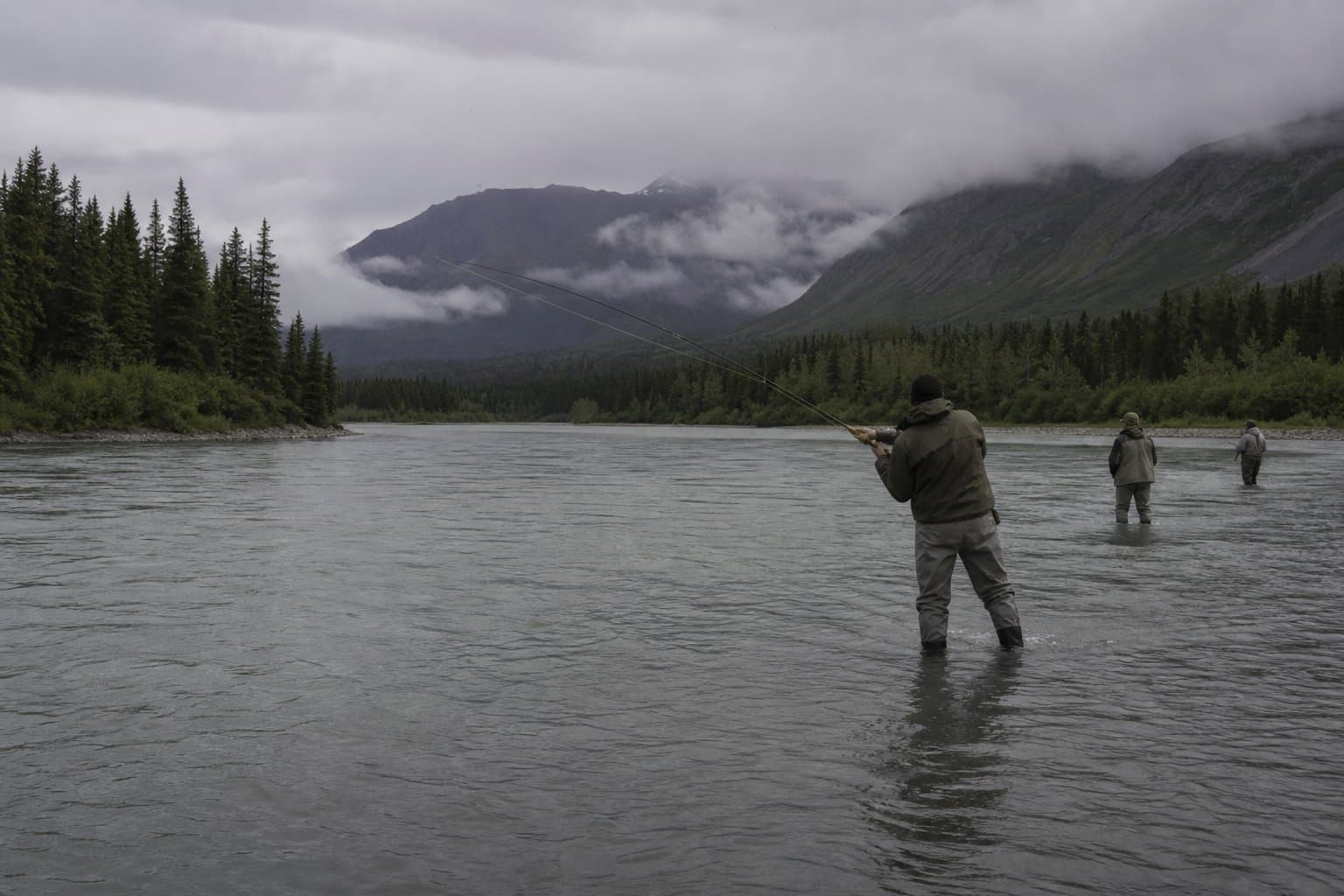 Cover image for article: Weak Copper River runs bring king closures and a Chitina dipnet shutdown