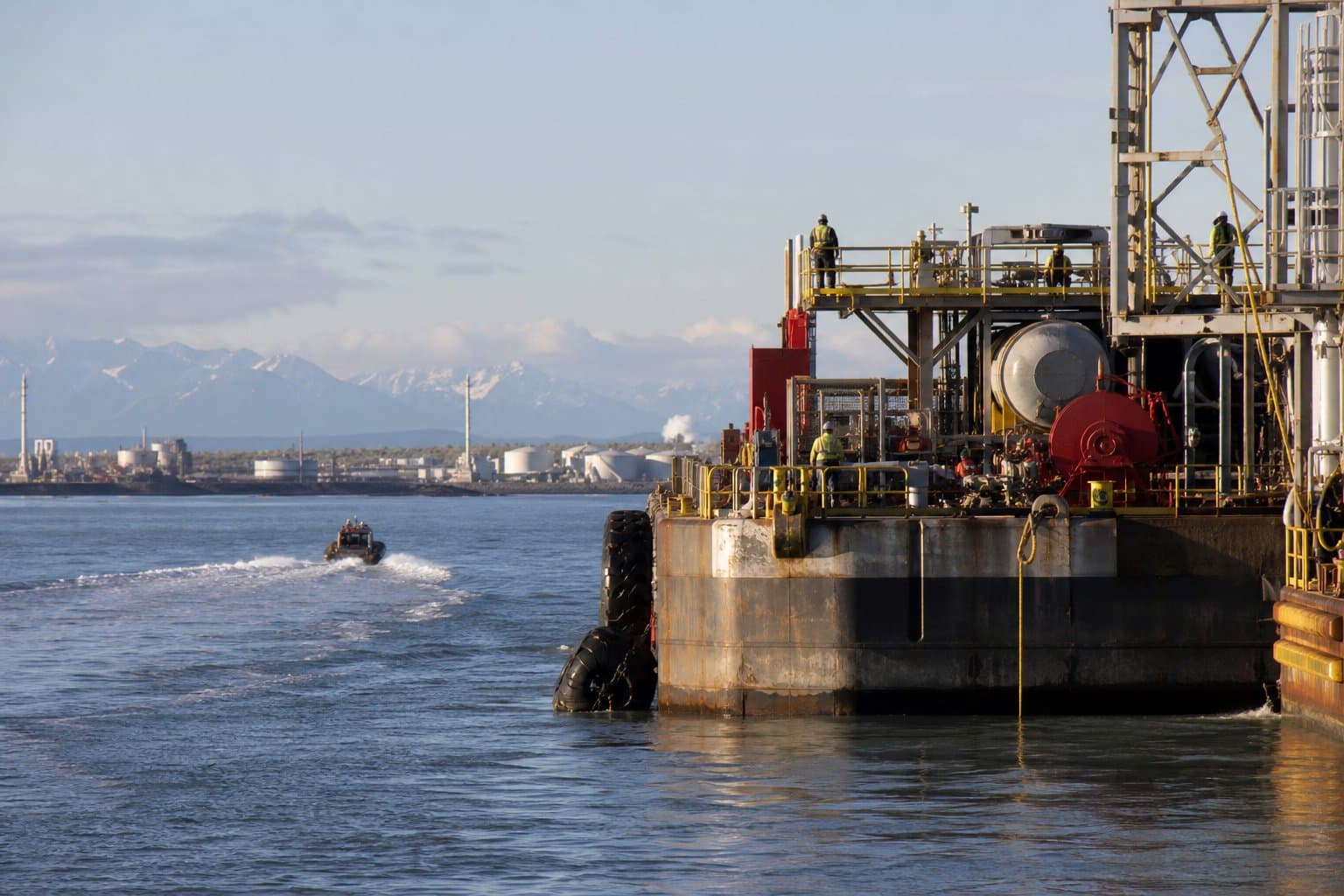 Cover image for article: Federal regulators renew HEX authorization for Cook Inlet marine-mammal harassment
