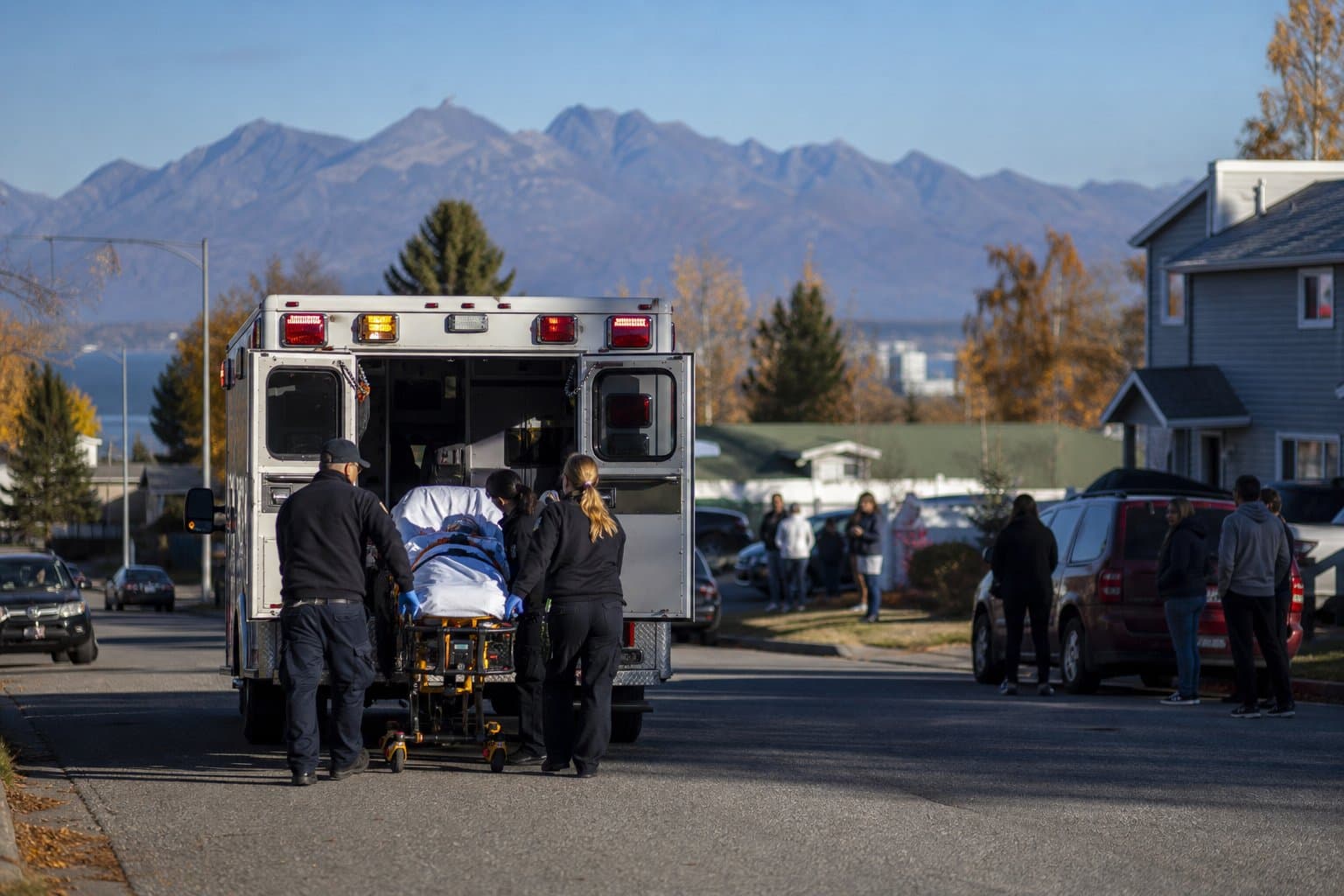 Cover image for article: Anchorage fire capital plan cites 70 shifts with no ALS ambulance available