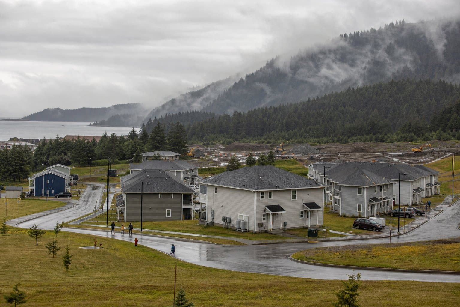Cover image for article: Coast Guard awards $143.4 million for 30 housing units and child care center at Kodiak ahead of two Arctic cutters