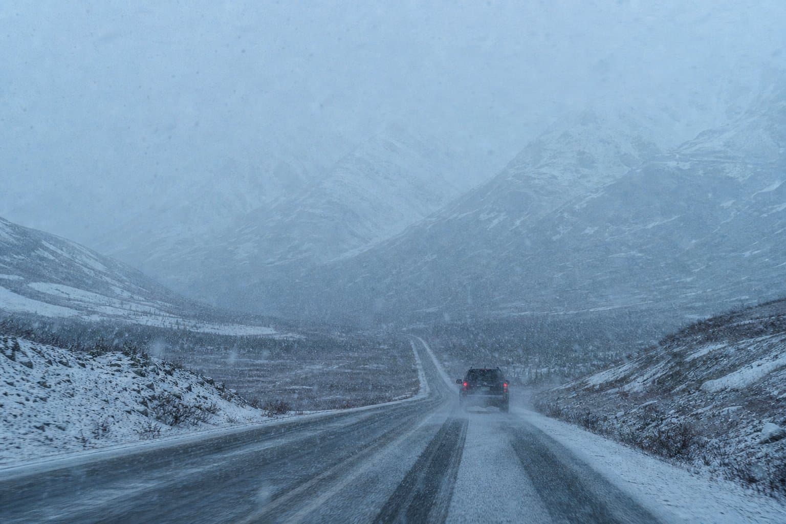 Cover image for article: Snow and 40 mph gusts are forecast for the Richardson Highway on the last day of August