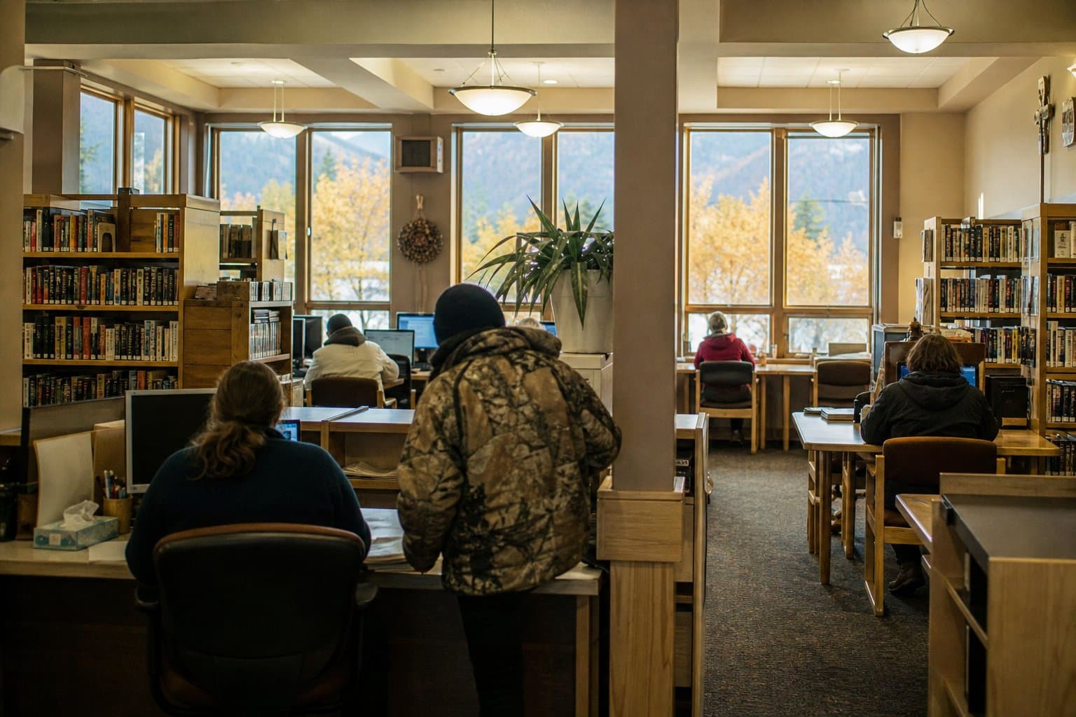 Cover image for article: Alaska library internet grants delayed as E-Rate comments come due
