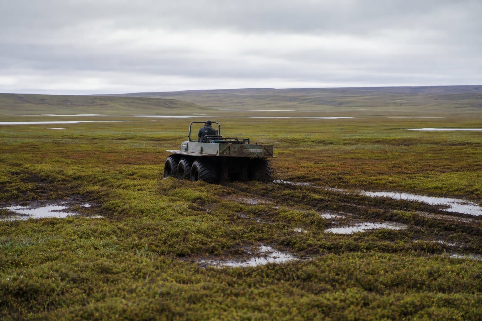 Cover image for article: North Slope comment window opens on Swamp Rider vehicle testing permit