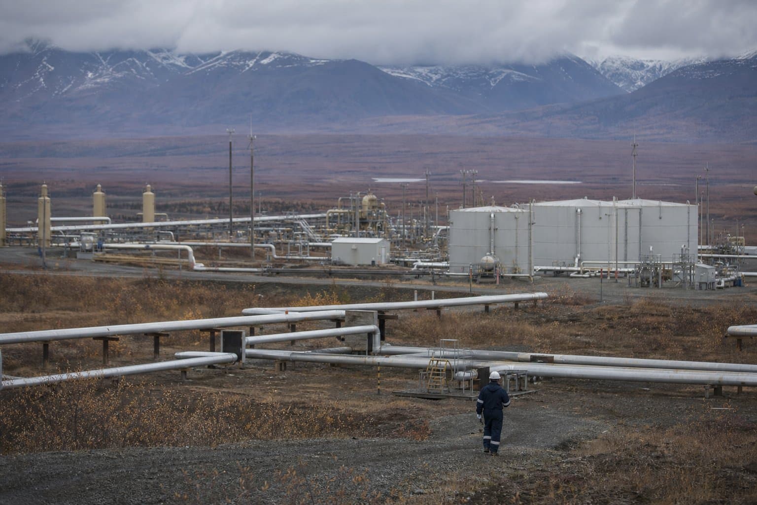 Cover image for article: RCA cuts Hilcorp gas storage rates up to 31% on an interim basis