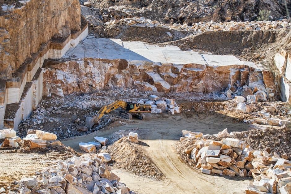 Cover image for article: Auke Bay quarry wins bigger blasts and Saturday hours through 2036