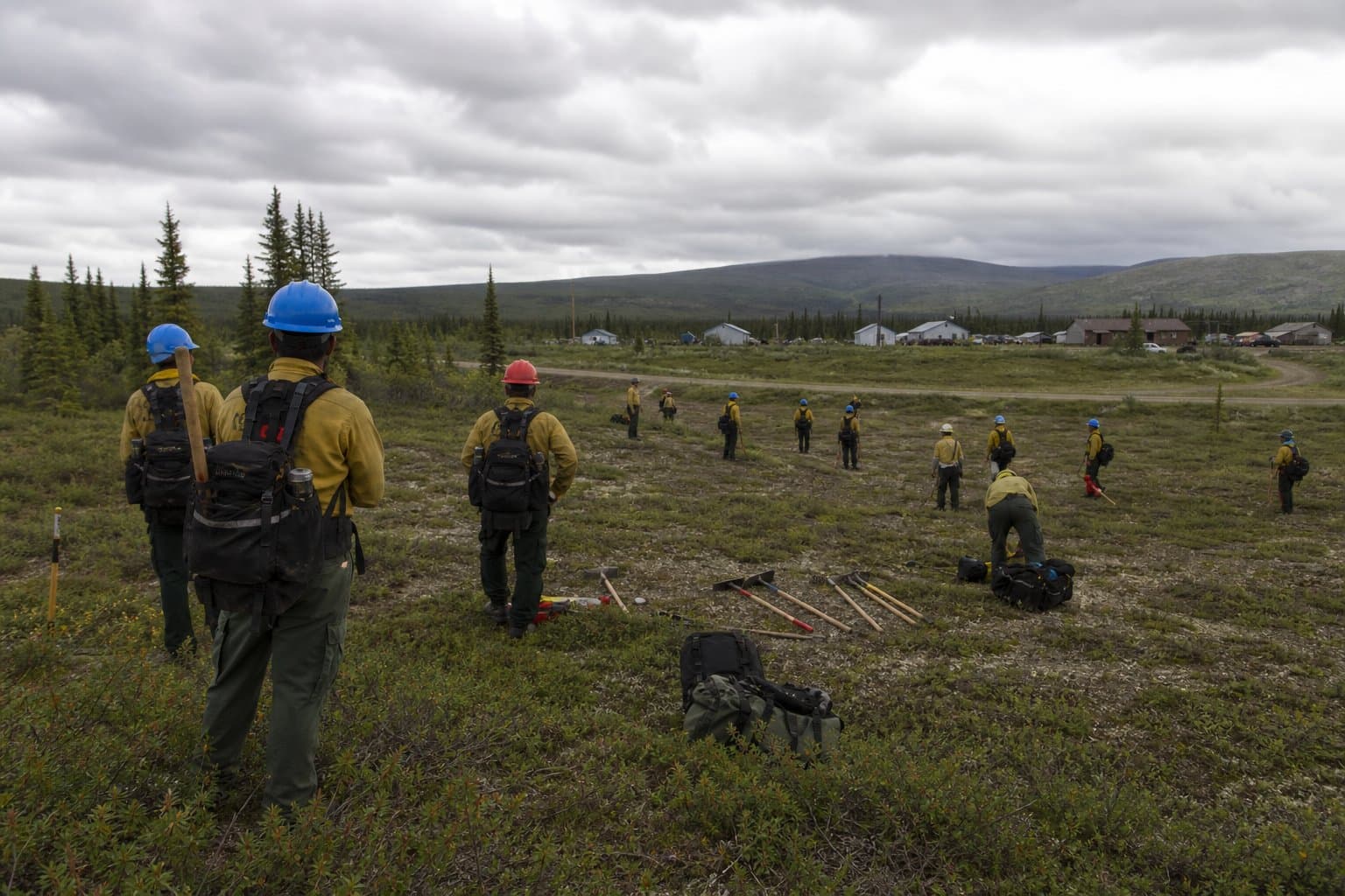 Cover image for article: BLM awards Fort Yukon tribal consortium $500,000 for fire module task orders