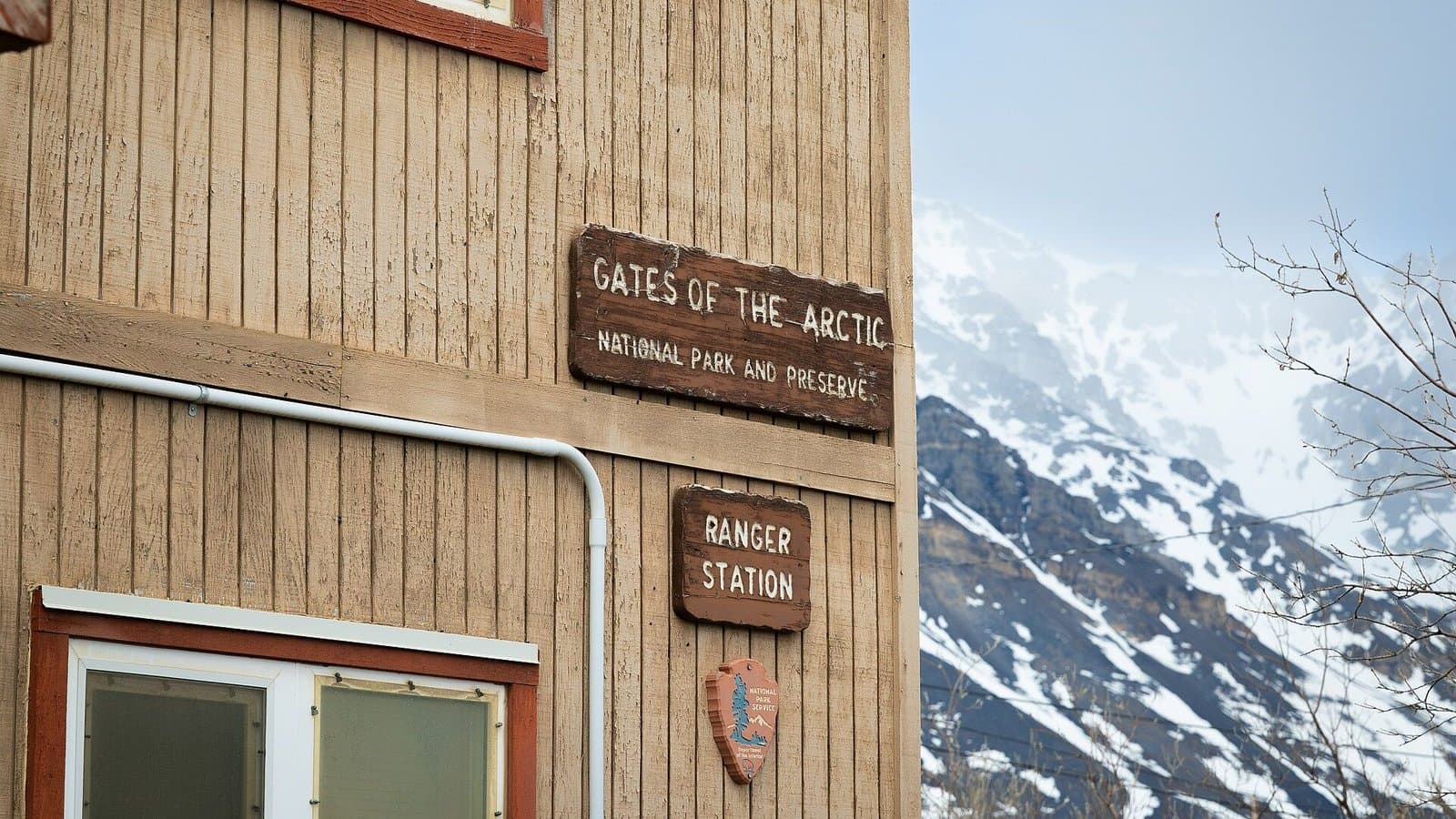 Cover image for article: Park Service proposes ATV access across Gates of the Arctic for Anaktuvuk Pass residents